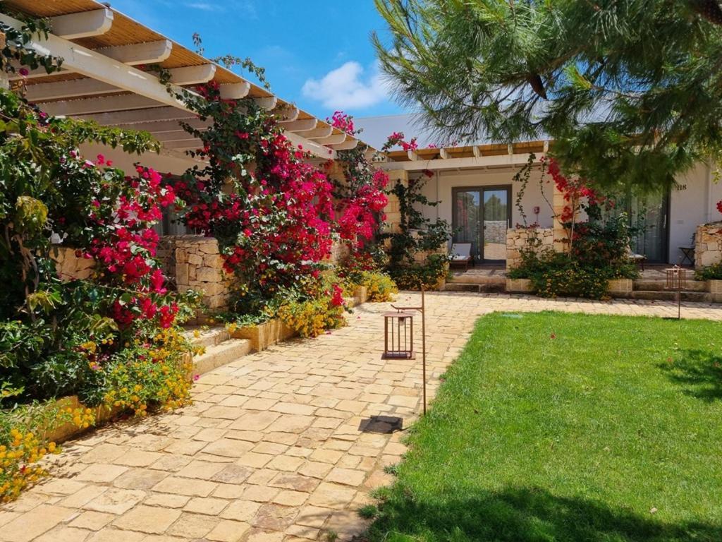 Masseria Baroni Di Montesardo Lido Marini Exterior photo